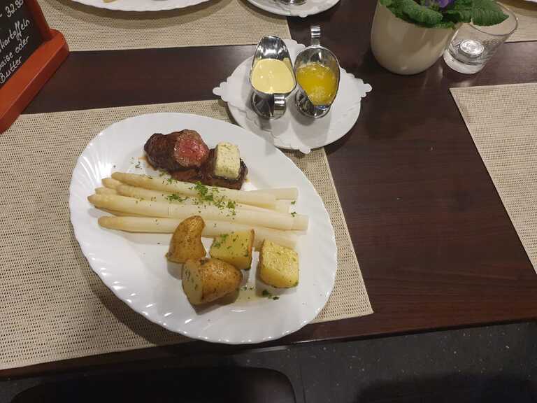Spargelzeit im Das Werder